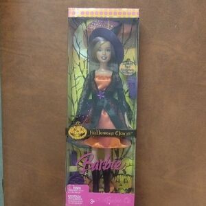 2006 Halloween Charm Barbie Doll - Orange and Black